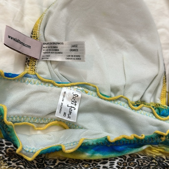 Luli Fama Swimwear Bikini (Triangle Top: Large) (Scrunch Bottom: Medium) - Picture 5 of 6